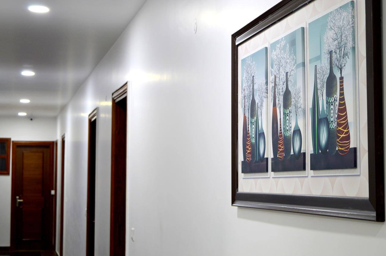 Hotel Taru Inn Ghaziabad Exterior photo
